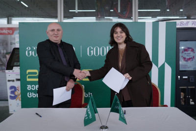 ქალთა კვირეულის ფარგლებში გამოფენა-გაყიდვა ჰიპერმარკეტ გუდვი...